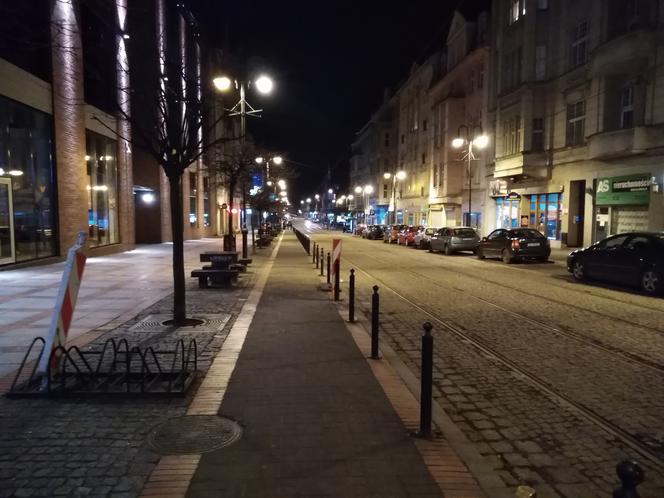 Wieczorami ulice są opustoszałe!