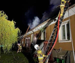 Tragiczny pożar pod Kętrzynem. Nie żyją dwie osoby. Wśród ofiar 13-letnia dziewczynka