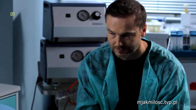 M jak miłość odc. 1436. Andrzej Budzyński (Krystian Wieczorek)