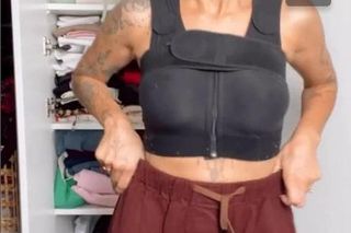 Maja Hyży tańcuje przed obiektywem w samym staniku. Pokazała, jak wygląda po operacji