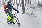 Genialny wynalazek! Na Śląsku powstał rower z silnikiem i... płozą. Można nim jeździć po śniegu [ZDJĘCIA, WIDEO]