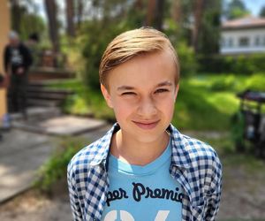 M jak miłość. Misiek (Aleksander Bożyk) na planie