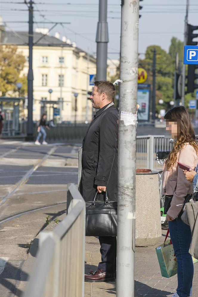 Tak Trzaskowski jechał do pracy