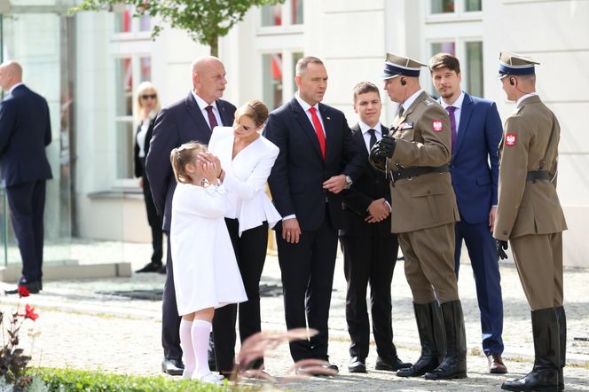 Dzień inauguracji należał do Kasi Nawrockiej. Fotoreporterzy ją uwielbiają 