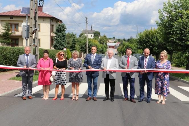 Kolejna wyremontowana droga w powiecie kieleckim. Tym razem w Chmielniku