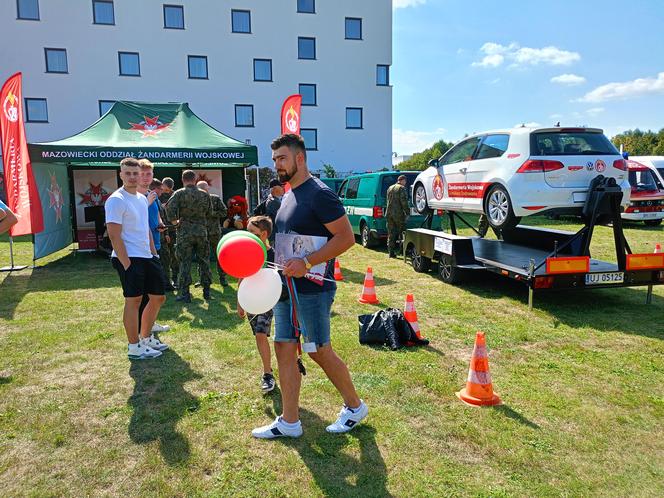 Piknik Wojskowy 18. Dywizji został zorganizowany na terenie zielonym przy aquaparku i stadionie miejskim w Siedlcach