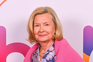 71-letnia gwiazda Klanu w Tańcu z Gwiazdami 17. Fani zaskoczeni, ale czują że będzie to petarda!