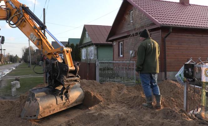 Rolnicy. Podlasie. Andrzej z Plutycz robi rewolucję. Jest jedno "ale". Bez tego pieniądze pójdą w błoto [ZDJĘCIA, WIDEO]