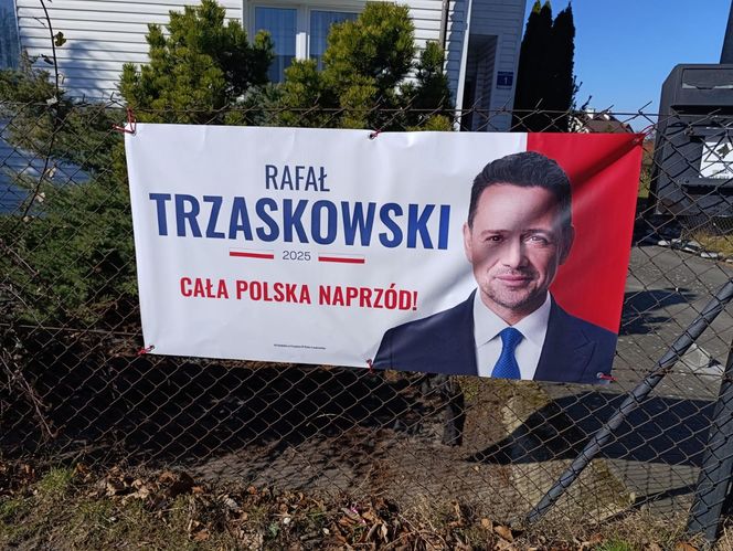 Plakaty wyborcze na Pomorzu