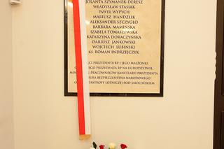 Tablica w kaplicy Pałacu Prezydenckiego  