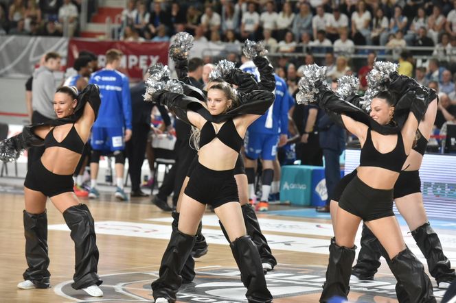 Arriva Polski Cukier Toruń - Anwil Włocławek, zdjęcia kibiców i zawodników z 4. meczu fazy play-off Orlen Basket Ligi