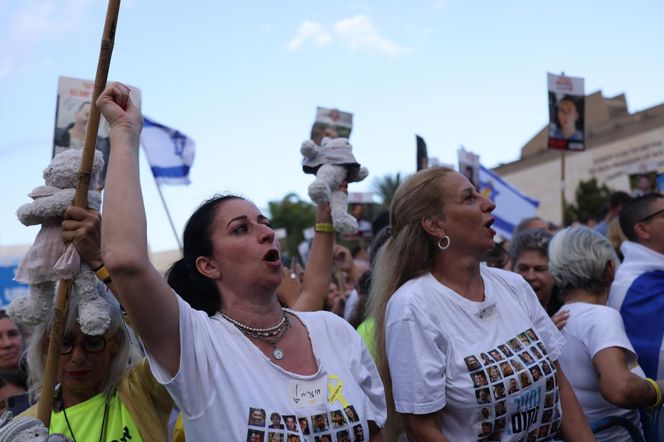Hamas przekazał pierwszych zakładników. Wojsko potwierdza
