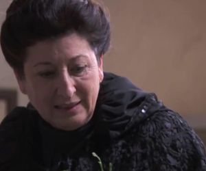 Akacjowa 38, odc. 698 - streszczenie. Opłacona przez Ursulę pielęgniarka poddusza Jaime poduszką
