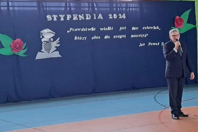 Gmina Iława przyznała stypendia uczniom