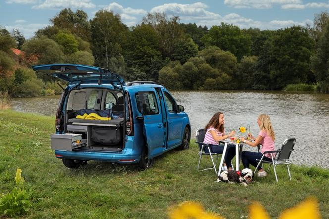 (2020) Volkswagen Caddy California