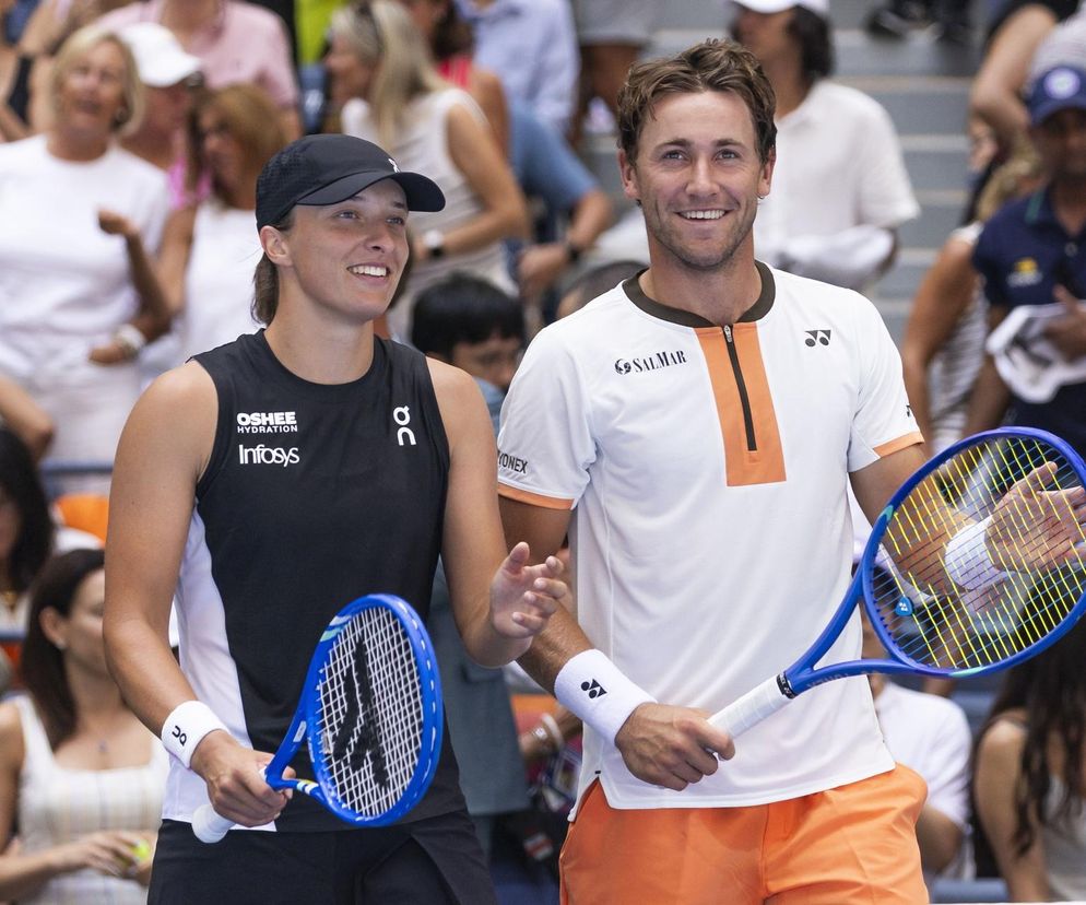 Iga Świątek/Casper Ruud (R) &f Madison Keys/Francis Tiafoe 