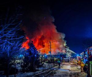 Pożar Mega Music w Garwolinie