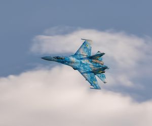 Su-27