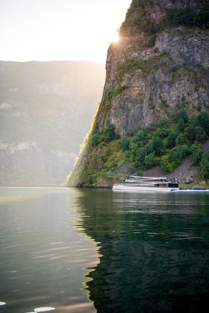 Bliźniaczy katamaran Vision of the Fjords 