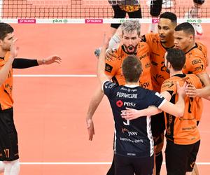 Jastrzębski Węgiel o krok od mistrzostwa Polski! ZAKSA pod ścianą. Ekipa z Kędzierzyna-Koźla pokonana po raz drugi