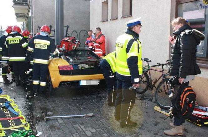 wypadek Lamborghini Gallardo w Sopocie