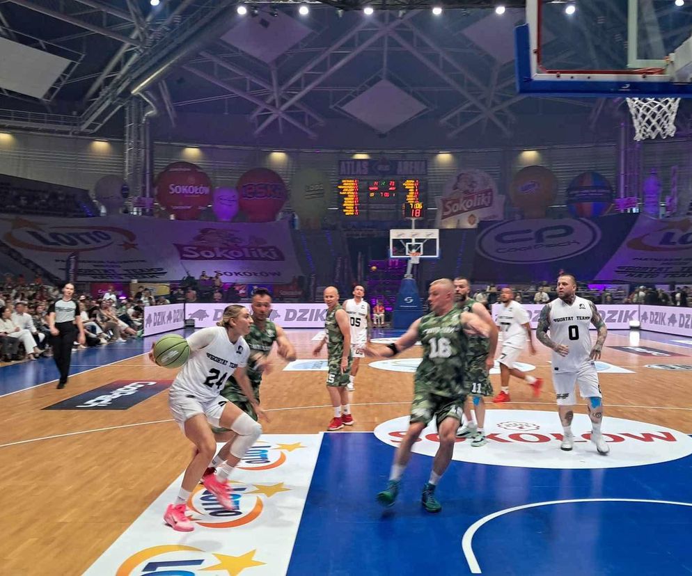 Gortat Team znów górą, a wszystko w szczytnym celu! Emocje i gwiazdy na meczu w Łodzi [ZDJĘCIA]