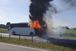 Pożar autokaru ze szkolną wycieczką pod Ostródą. Dzieci jechały z Iławy do Olsztyna