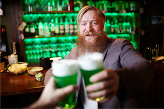 Dzień Świętego Patryka. Gdzie w Warszawie można wypić zielone piwo?