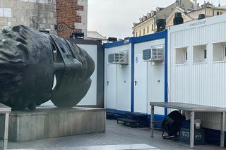 Eros Spętany Mitoraja