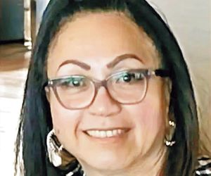 Kupiła kilkadziesiąt luksusowych willi za pieniądze wojska. Gustowała w wielkich rezydencjach i superszybkich motocyklach