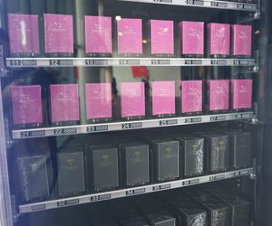 Automat z perfumami Skolima stanął w Lublinie