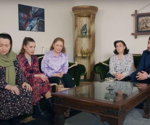 W domu Bulenta dochodzi do awantury, a Cavidan odnajduje Silę i, zachwycona bogactwem Kuzeya, próbuje zeswatać go z córką.