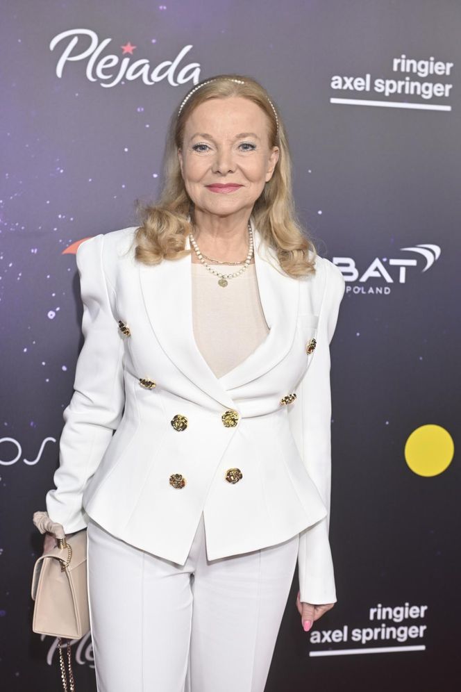 Rutkowski w nowej zaczesce, Rozenek-Majdan z wąsem na głowie i naga Kamińska