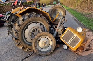 Traktor wykręcony na drugą stronę. Musisz zobaczyć, jak ze zderzenia wyszedł golf 