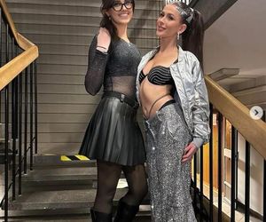 Roksana Węgiel, Julia Antoszkiewicz