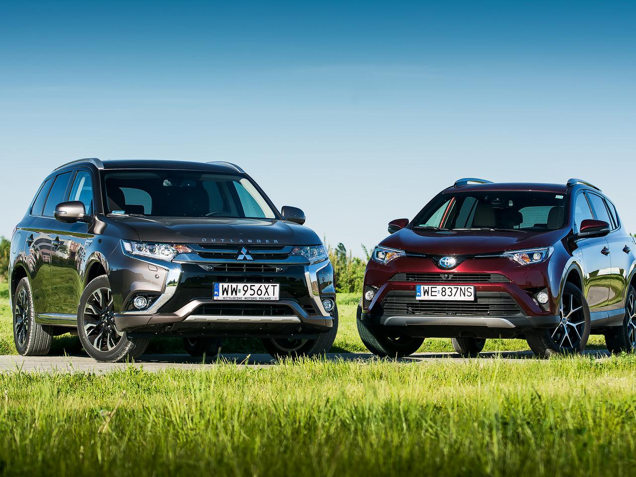 Toyota RAV4 Hybrid E-Four Prestige vs. Mitsubishi Outlander PHEV Instyle NAVI+