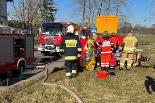 Przyczepa spłonęła po wybuchu butli z gazem