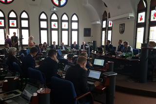 W Toruniu odbyło się głosowanie nad wotum zaufania dla prezydenta Michała Zaleskiego