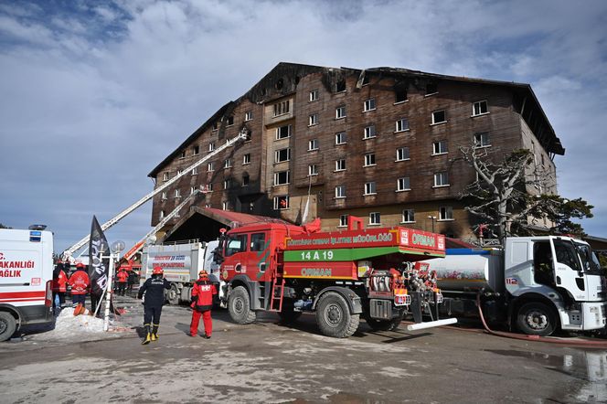 Ogień zmienił ferie w piekło. Hotel spłonął, nie żyje 76 osób. Będzie żałoba narodowa 