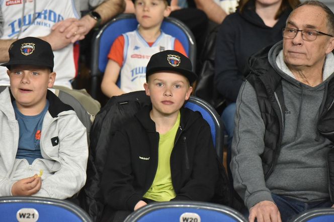 Arriva Polski Cukier Toruń - Dziki Warszawa 86:82, zdjęcia z pierwszego meczu fazy play-in