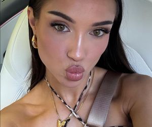 Natsu pokazała sypialnię w nowym mieszkaniu. Minimalizm, glamour i paryski szyk