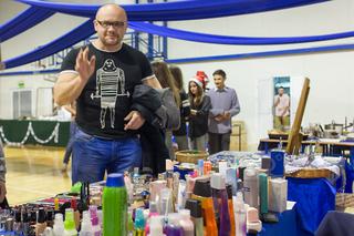 Gwiazdy pomagają dzieciom