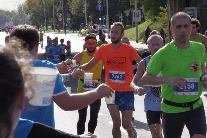 MARATON WARSZAWSKI 2015 ZDJĘCIA UCZESTNIKÓW