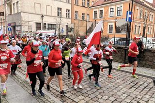 Bieg Niepodległości powrócił do Grudziądza. 300 biegaczy na starcie (ZDJĘCIA)