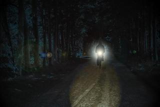 Pijany rowerzysta podróżował bez świateł! Wynik imponujący