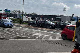 Wypadek w Piekarach Śląskich. Jedna osoba trafiła do szpitala