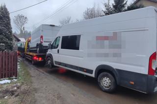 Gigantyczna dziupla pod Warszawą. Na gorącym uczynku złapano 48-letniego pasera