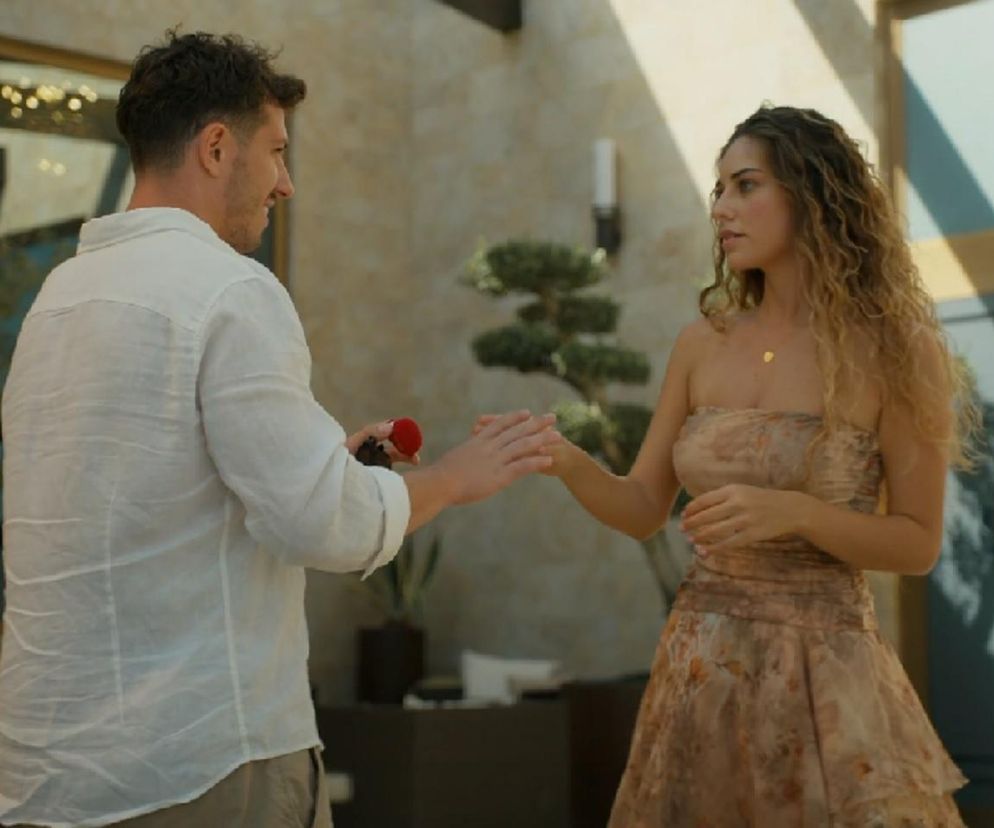 Barwy szczęścia, odcinek 3144. Justin (Jasper Sołtysiewicz), Emma (Ilenia Tumino)