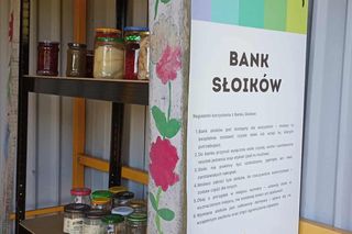 Bank Słoików w Trojanach