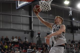 Legia Warszawa wygrała 87:76 z Energą Czarnymi Słupsk